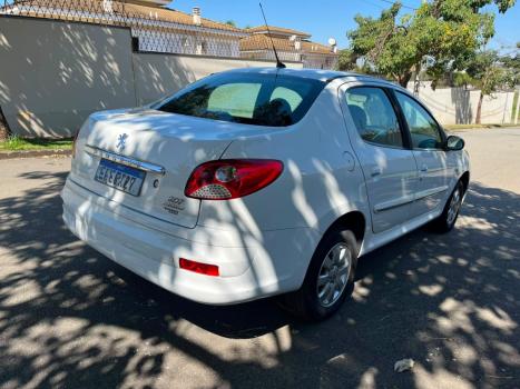 PEUGEOT 207 Sedan 1.4 4P PASSION SPORT XR FLEX, Foto 3