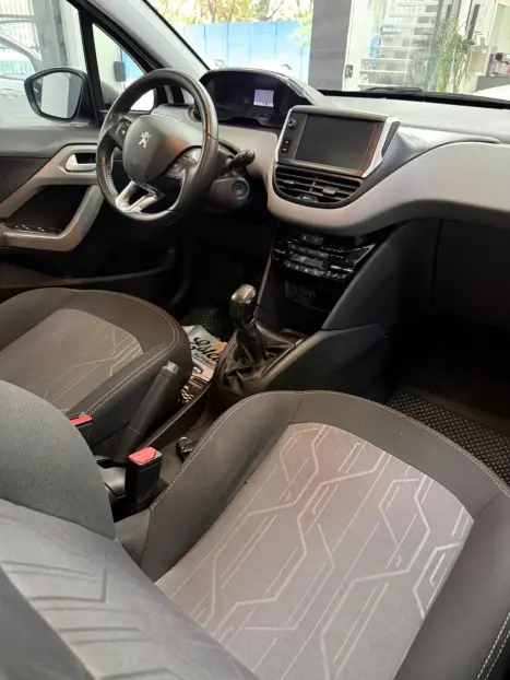PEUGEOT 208 1.2 12V 4P ALLURE FLEX, Foto 20
