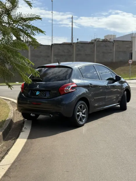 PEUGEOT 208 1.6 16V 4P FLEX ALLURE AUTOMÁTICO, Foto 3 PEUGEOT 208 1.6 16V 4P FLEX ALLURE AUTOMÁTICO, Foto 3