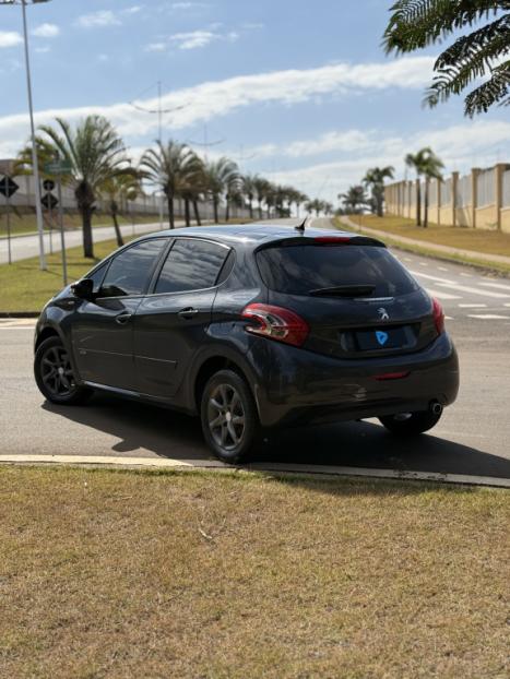 PEUGEOT 208 1.6 16V 4P FLEX ALLURE AUTOMÁTICO, Foto 4 PEUGEOT 208 1.6 16V 4P FLEX ALLURE AUTOMÁTICO, Foto 4