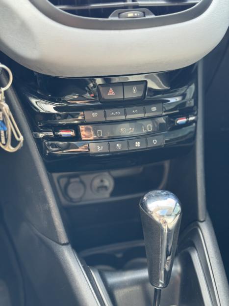 PEUGEOT 208 1.6 16V 4P FLEX ALLURE AUTOMÁTICO, Foto 6 PEUGEOT 208 1.6 16V 4P FLEX ALLURE AUTOMÁTICO, Foto 6