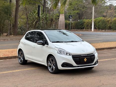 PEUGEOT 208 1.6 16V 4P THP TURBO GT, Foto 1