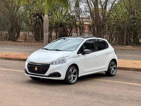 PEUGEOT 208 1.6 16V 4P THP TURBO GT, Foto 5