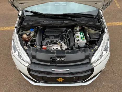 PEUGEOT 208 1.6 16V 4P THP TURBO GT, Foto 9