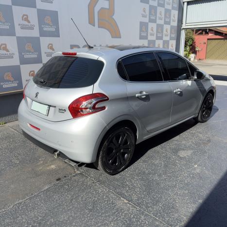 PEUGEOT 208 1.6 16V 4P FLEX GRIFFE, Foto 5