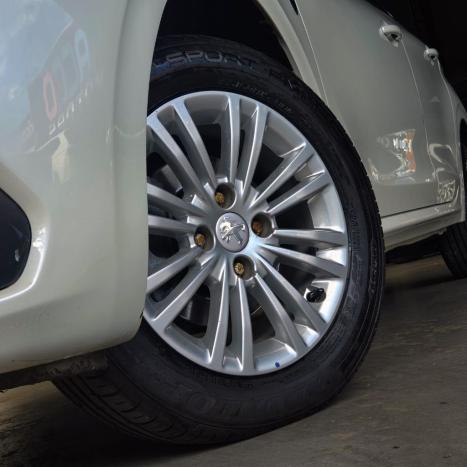 PEUGEOT 208 1.6 16V 4P FLEX ALLURE AUTOM�TICO, Foto 3