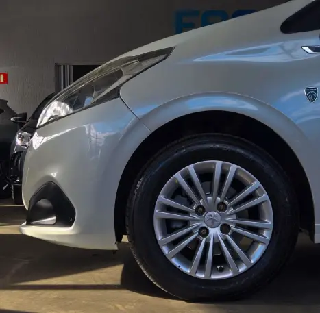 PEUGEOT 208 1.6 16V 4P FLEX ALLURE AUTOM�TICO, Foto 20