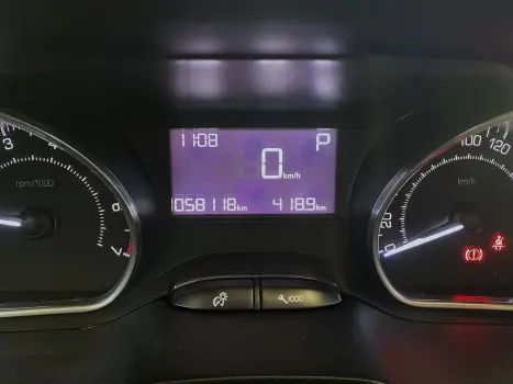 PEUGEOT 208 1.6 16V 4P FLEX GRIFFE, Foto 9