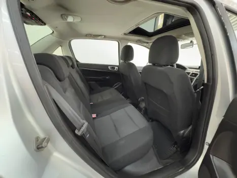 PEUGEOT 307 Hatch 1.6 16V 4P PRESENCE PACK, Foto 11