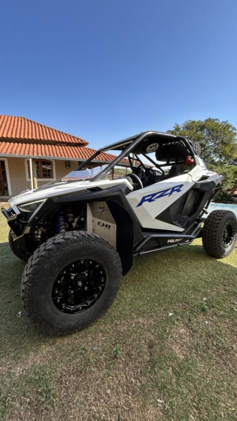 POLARIS RZR Pro XP Ultimate 1000 , Foto 1