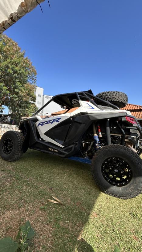 POLARIS RZR Pro XP Ultimate 1000 , Foto 2