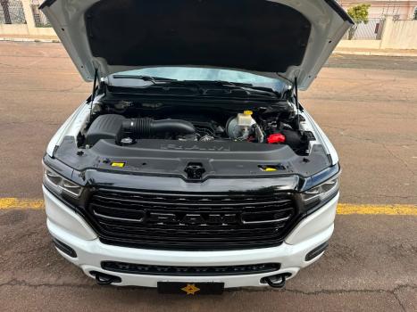 RAM 1500 5.7 V8 LIIMITED CABINE DUPLA 4X4 AUTOM�TICO, Foto 11