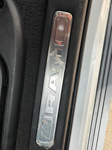 RAM 1500 5.7 V8 LIIMITED CABINE DUPLA 4X4 AUTOM�TICO, Foto 19