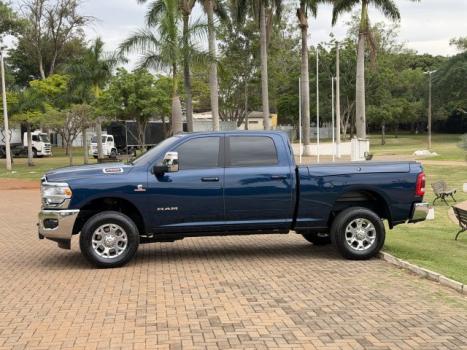 RAM 2500 6.7 I6 24V SLT CABINE DUPLA TURBO DIESEL LARAMIE 4X4 AUTOMÁTICO, Foto 4 RAM 2500 6.7 I6 24V SLT CABINE DUPLA TURBO DIESEL LARAMIE 4X4 AUTOMÁTICO, Foto 4