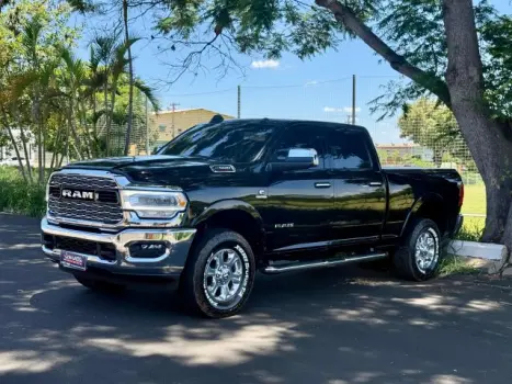 RAM 2500 6.7 I6 24V SLT CABINE DUPLA TURBO DIESEL LARAMIE 4X4 AUTOMTICO, Foto 3