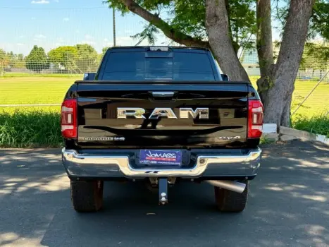 RAM 2500 6.7 I6 24V SLT CABINE DUPLA TURBO DIESEL LARAMIE 4X4 AUTOMTICO, Foto 6