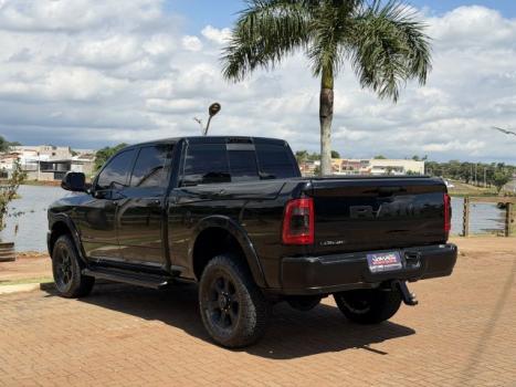 RAM 2500 6.7 I6 24V SLT CABINE DUPLA TURBO DIESEL LARAMIE 4X4 AUTOM�TICO, Foto 6