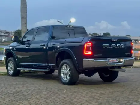 RAM 2500 6.7 I6 24V SLT CABINE DUPLA TURBO DIESEL LARAMIE 4X4 AUTOM�TICO, Foto 8