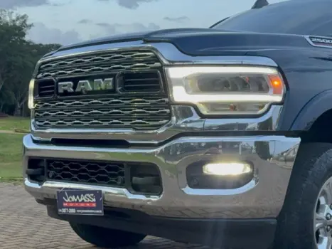 RAM 2500 6.7 I6 24V SLT CABINE DUPLA TURBO DIESEL LARAMIE 4X4 AUTOM�TICO, Foto 9