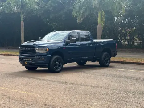 RAM 2500 6.7 I6 24V SLT CABINE DUPLA TURBO DIESEL NIGHT EDITION 4X4 AUTOM�TICO, Foto 5