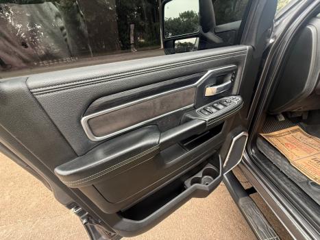 RAM 2500 6.7 I6 24V SLT CABINE DUPLA TURBO DIESEL NIGHT EDITION 4X4 AUTOM�TICO, Foto 15