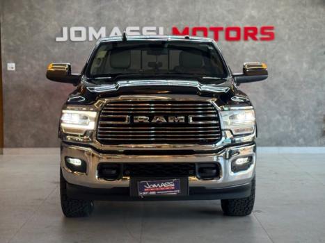 RAM 2500 6.7 I6 24V SLT CABINE DUPLA TURBO DIESEL LARAMIE 4X4 AUTOM�TICO, Foto 2