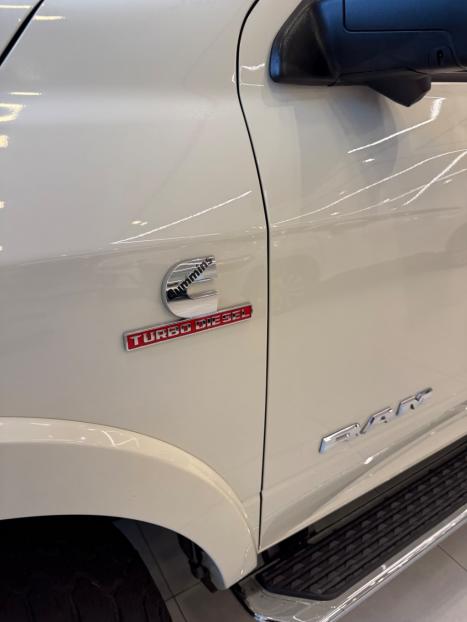 RAM 3500 6.7 I6 LIMITED LARAMIE CABINE DUPLA TURBO DIESEL AUTOM�TICO, Foto 24