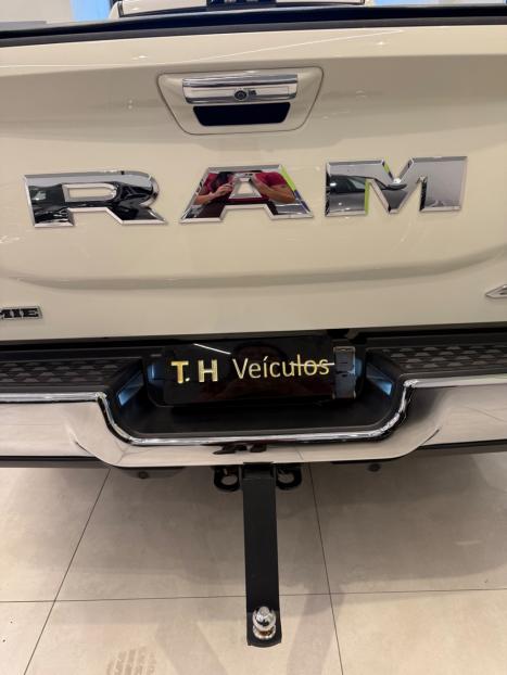 RAM 3500 6.7 I6 LIMITED LARAMIE CABINE DUPLA TURBO DIESEL AUTOM�TICO, Foto 26