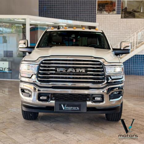 RAM 3500 6.7 I6 LIMITED LONG HORN CABINE DUPLA 4X4 TURBO DIESEL AUTOM�TICO, Foto 6