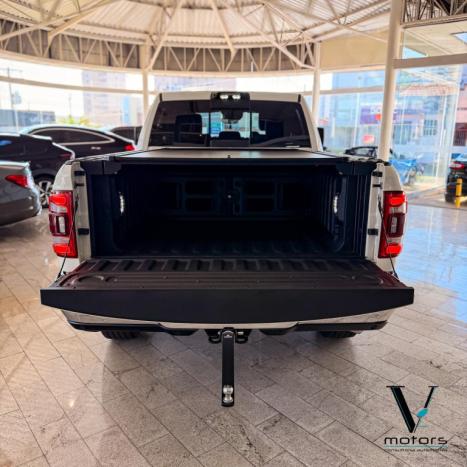 RAM 3500 6.7 I6 LIMITED LONG HORN CABINE DUPLA 4X4 TURBO DIESEL AUTOM�TICO, Foto 8