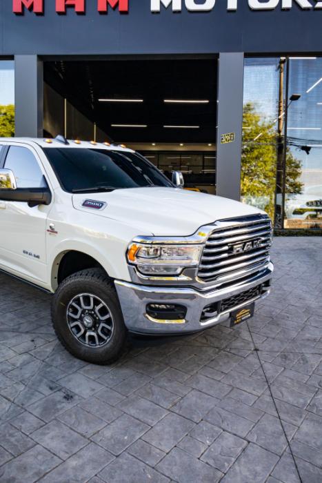 RAM 3500 6.7 I6 LIMITED LONG HORN CABINE DUPLA 4X4 TURBO DIESEL AUTOM�TICO, Foto 8
