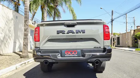 RAM Rampage 2.0 4P HURRICANE 4 TURBO R/T 4X4 AUTOM�TICO, Foto 6