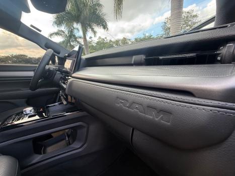 RAM Rampage 2.0 4P HURRICANE 4 TURBO REBEL 4X4 AUTOM�TICO, Foto 5