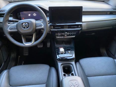 RAM Rampage 2.0 4P TURBO DIESEL REBEL 4X4 AUTOM�TICO, Foto 9