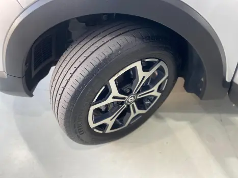 RENAULT Captur 1.3 16V 4P FLEX TCE ICONIC TURBO X-TRONIC AUTOM�TICO CVT, Foto 15