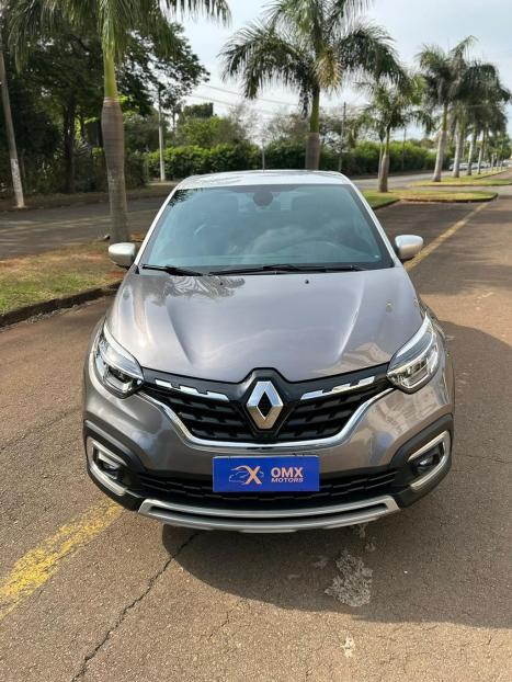 RENAULT Captur 1.3 16V 4P FLEX TCE ICONIC TURBO X-TRONIC AUTOM�TICO CVT, Foto 9