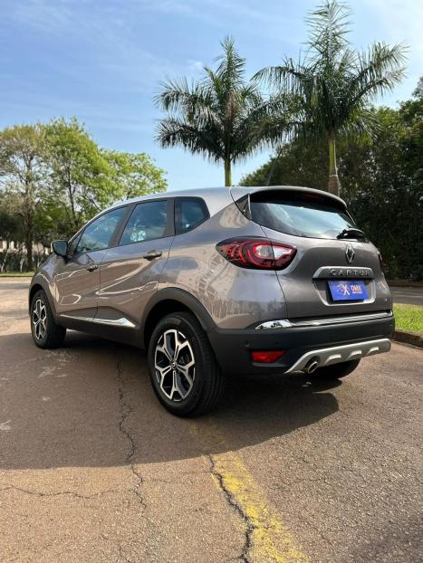 RENAULT Captur 1.3 16V 4P FLEX TCE ICONIC TURBO X-TRONIC AUTOM�TICO CVT, Foto 12