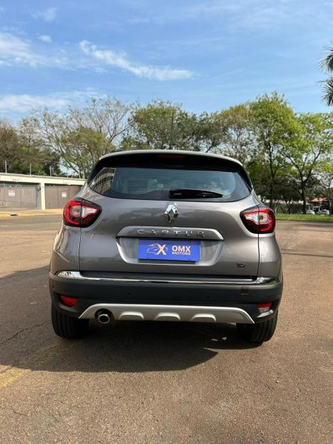 RENAULT Captur 1.3 16V 4P FLEX TCE ICONIC TURBO X-TRONIC AUTOM�TICO CVT, Foto 14