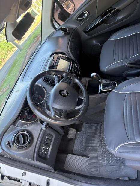 RENAULT Captur 1.6 16V 4P FLEX SCE INTENSE X-TRONIC CVT, Foto 8