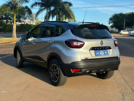 RENAULT Captur 1.6 16V 4P FLEX SCE LIFE X-TRONIC CVT, Foto 4