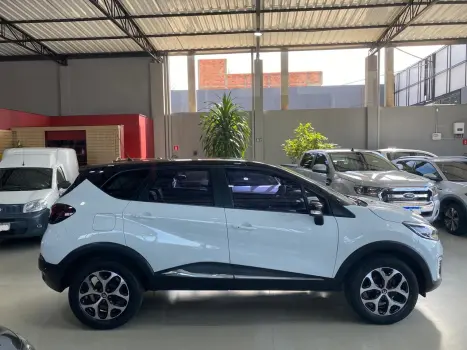 RENAULT Captur 1.6 16V 4P FLEX SCE INTENSE X-TRONIC CVT, Foto 8