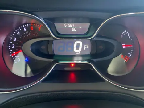RENAULT Captur 1.6 16V 4P FLEX SCE INTENSE X-TRONIC CVT, Foto 16
