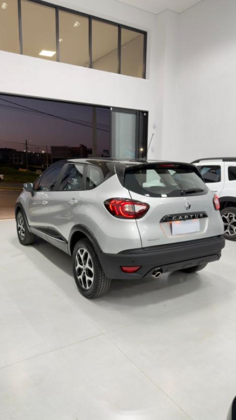 RENAULT Captur 1.6 16V 4P FLEX SCE LIFE X-TRONIC CVT, Foto 5