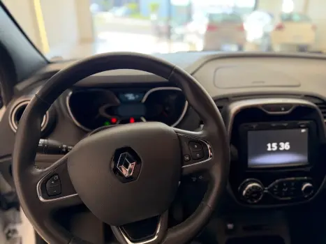 RENAULT Captur 2.0 16V 4P FLEX BOSE AUTOM�TICO, Foto 10