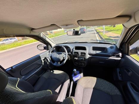 RENAULT Clio Hatch 1.0 16V 4P AUTHENTIQUE, Foto 9