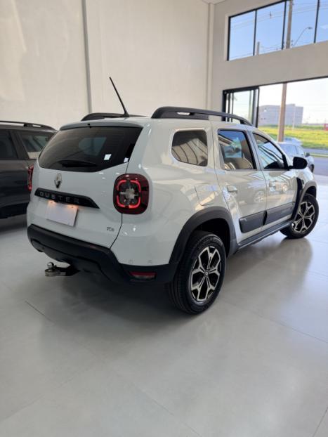 RENAULT Duster 1.3 16V 4P ICONIC TURBO TCe AUTOM�TICO CVT, Foto 6