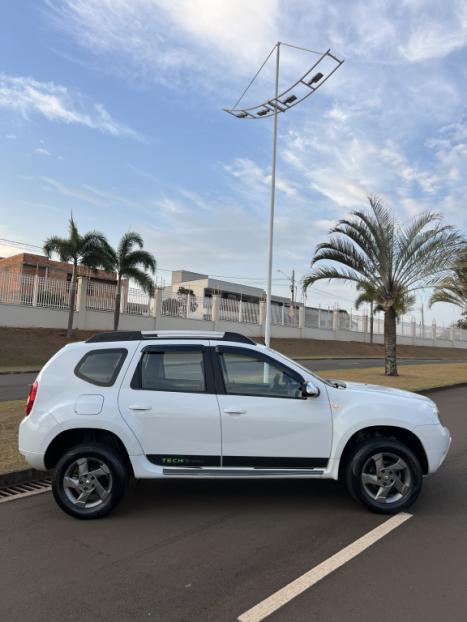 RENAULT Duster 1.6 16V 4P FLEX DYNAMIQUE, Foto 6 RENAULT Duster 1.6 16V 4P FLEX DYNAMIQUE, Foto 6