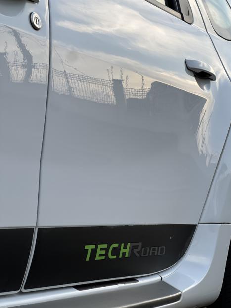 RENAULT Duster 1.6 16V 4P FLEX DYNAMIQUE, Foto 13 RENAULT Duster 1.6 16V 4P FLEX DYNAMIQUE, Foto 13