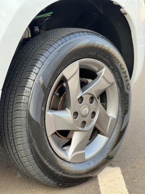 RENAULT Duster 1.6 16V 4P FLEX DYNAMIQUE, Foto 14 RENAULT Duster 1.6 16V 4P FLEX DYNAMIQUE, Foto 14