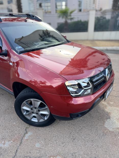 RENAULT Duster 1.6 16V 4P FLEX SCE AUTHENTIQUE X-TRONIC AUTOM�TICO, Foto 3